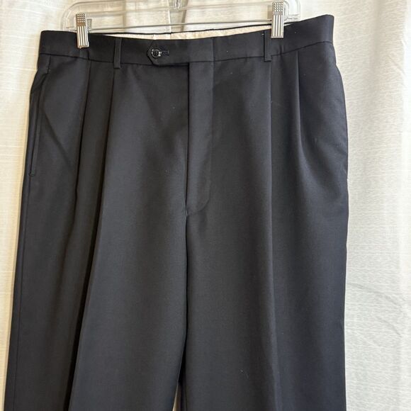 Jones New York Suit Men 44L Black Solid Single Breasted 100%  Wool 36X31 cuffed - Picture 13 of 15